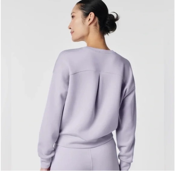 SPANX AirEssentials Crew Neck Top Lilac Color - Picture 2 of 11